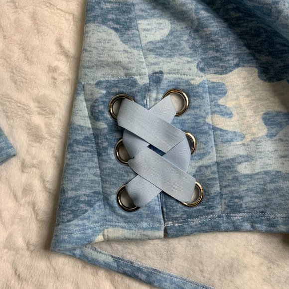 Justice Camouflage Pull-Over Hoodie - Picture 3 of 6